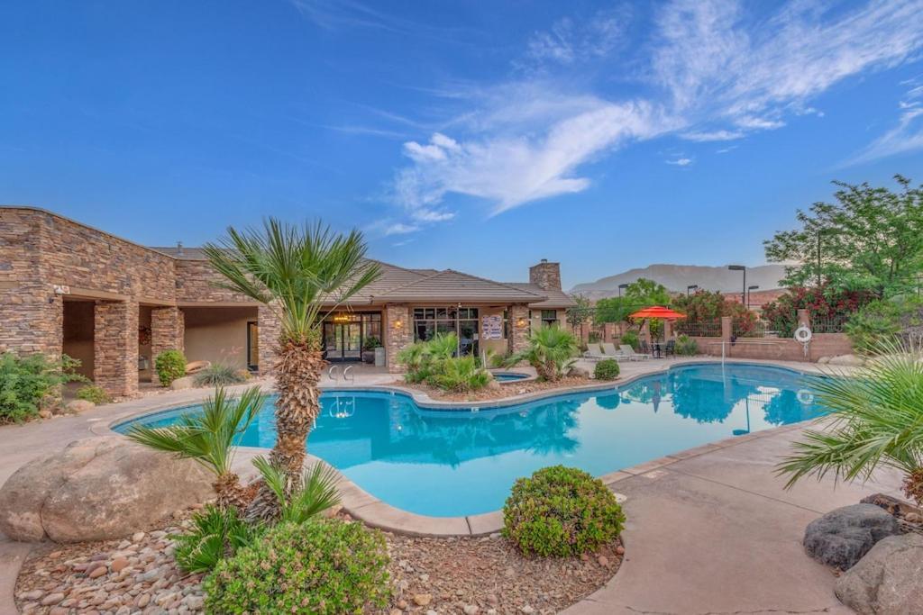 Coral Springs Resort H2 Brand New Home, Community Pool, Outdoor Fireplace, And Near Sand Hollow Washington Kültér fotó