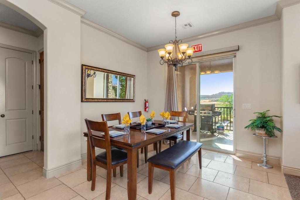 Coral Springs Resort H2 Brand New Home, Community Pool, Outdoor Fireplace, And Near Sand Hollow Washington Kültér fotó