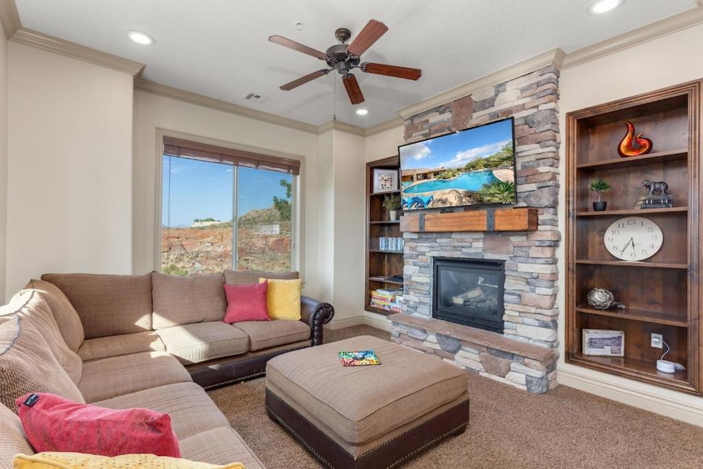 Coral Springs Resort H2 Brand New Home, Community Pool, Outdoor Fireplace, And Near Sand Hollow Washington Kültér fotó